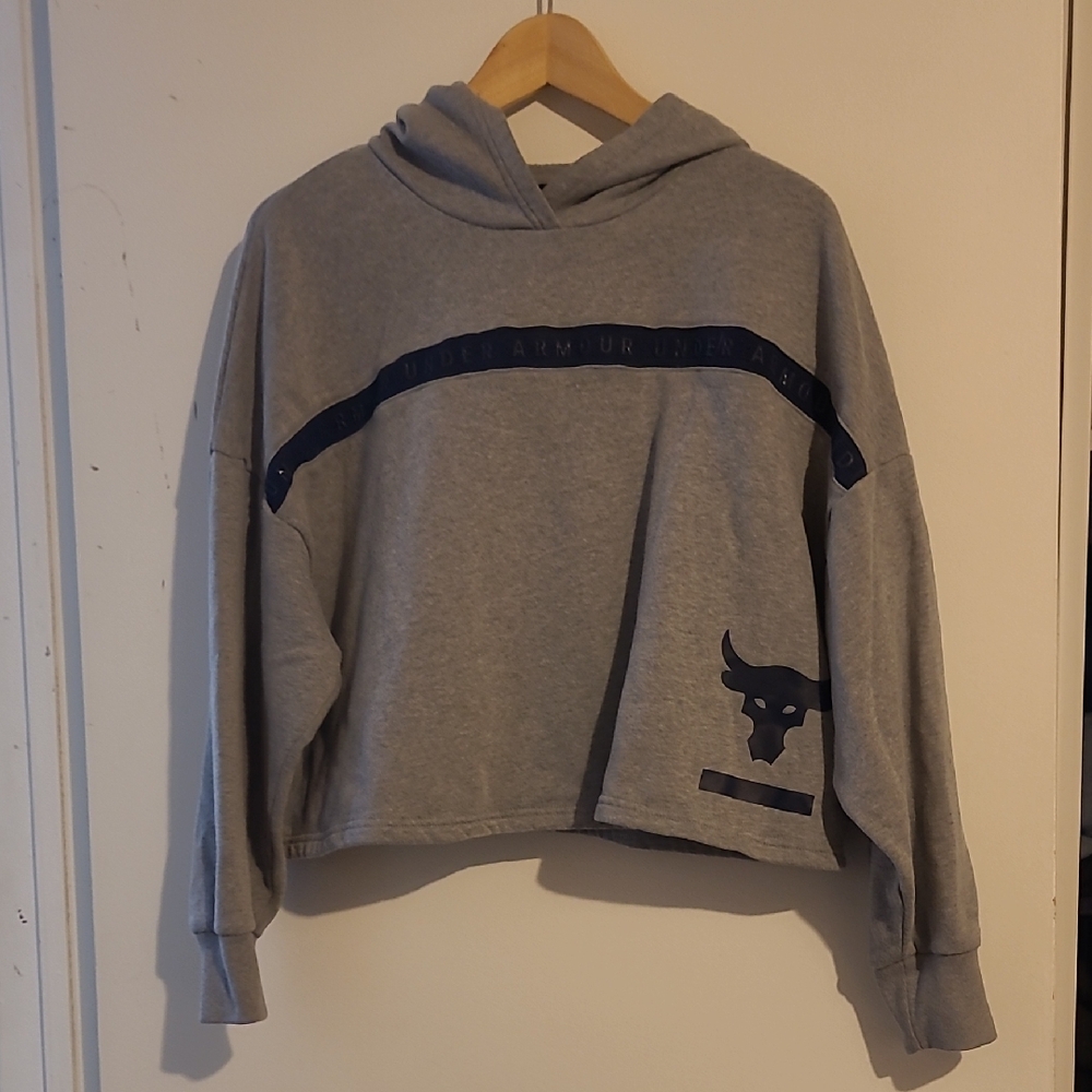 🩷2 For $14🩷 Under Armour Heather Gray Hoodie